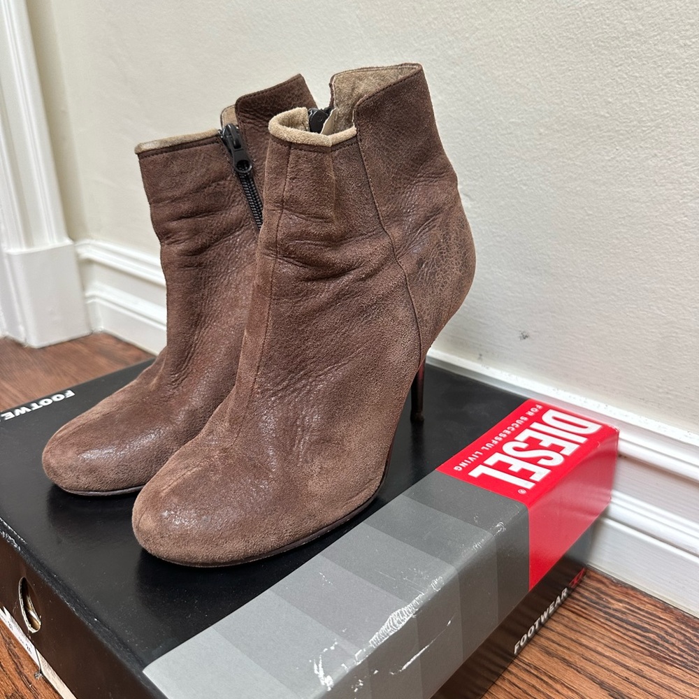 Diesel Brown Heeled Boots for Women; Size 7 with Box (pre-owned)